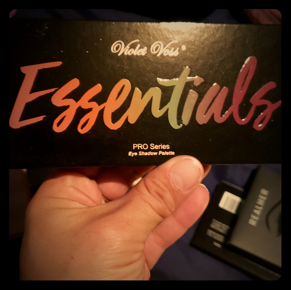 *NEW* Violet Voss Pro Series Pallete
